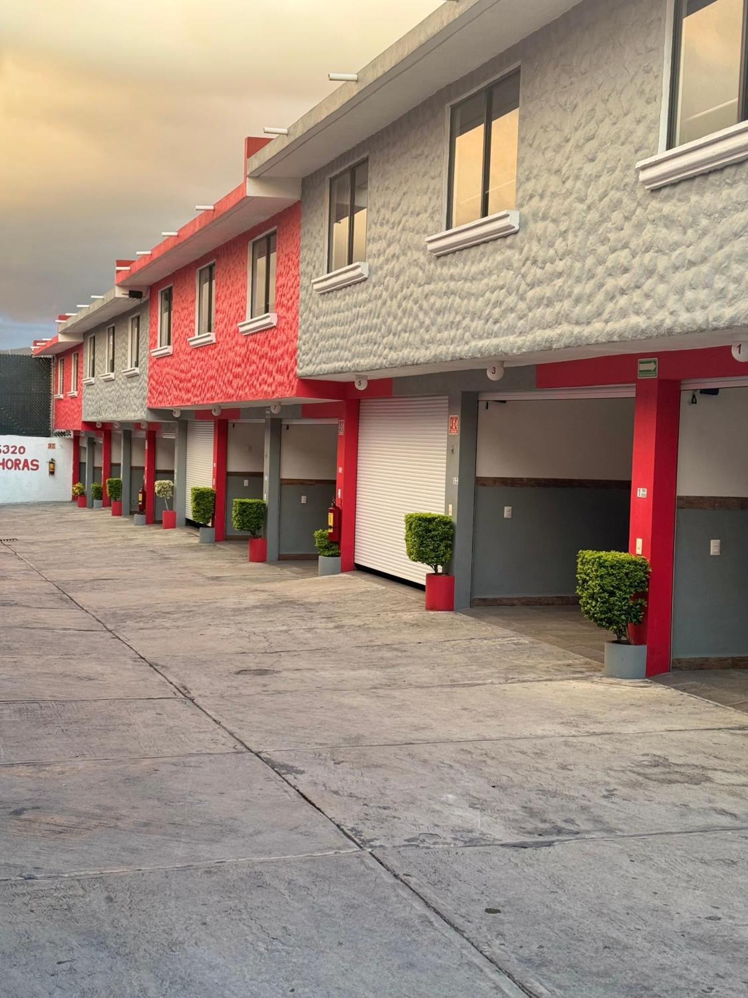 Hotel Bataclan Temixco Exterior foto