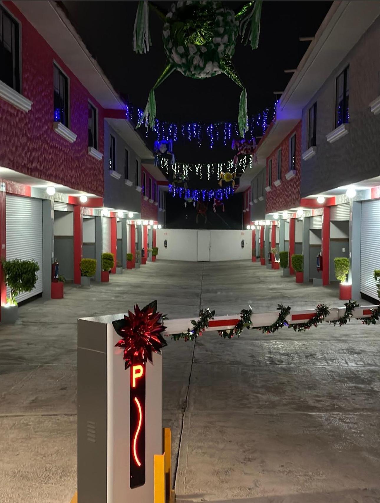 Hotel Bataclan Temixco Exterior foto